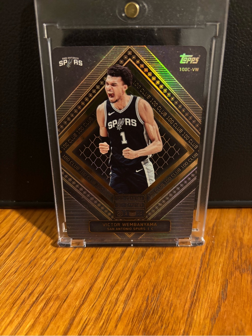 Topps Match Attax San Antonio Spurs Card - Black & White